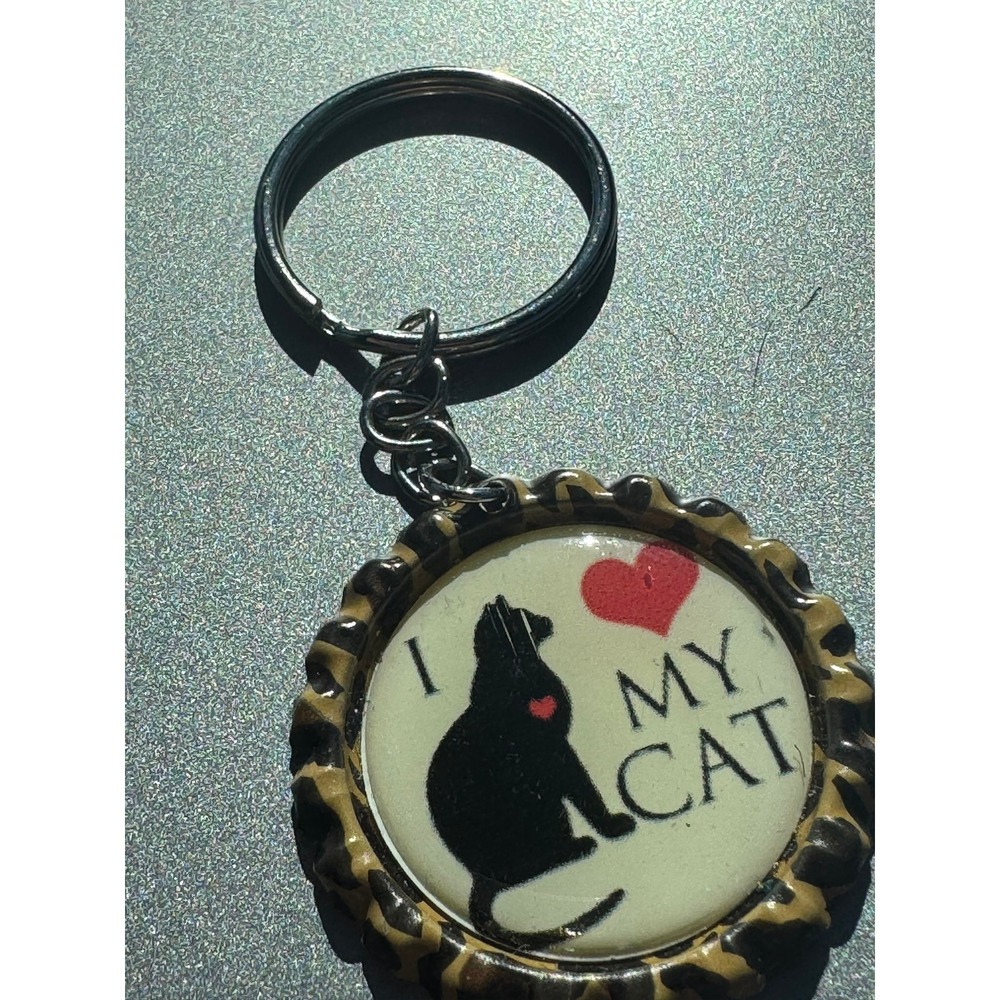 I Heart My Cat‎ Bottle Cap Keychain Leopard Print Animal Print Cat Lover Gift - Picture 2 of 4